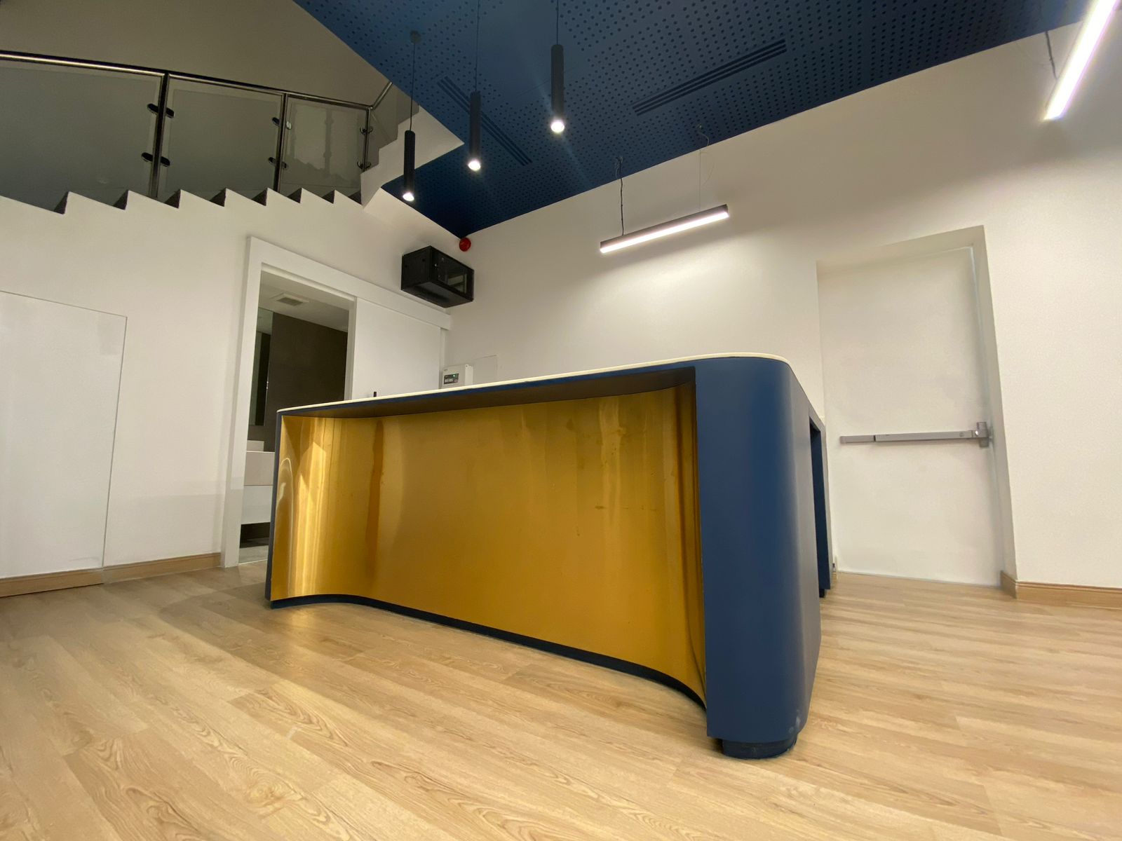 NMK Showroom modern fit-out in Riyadh